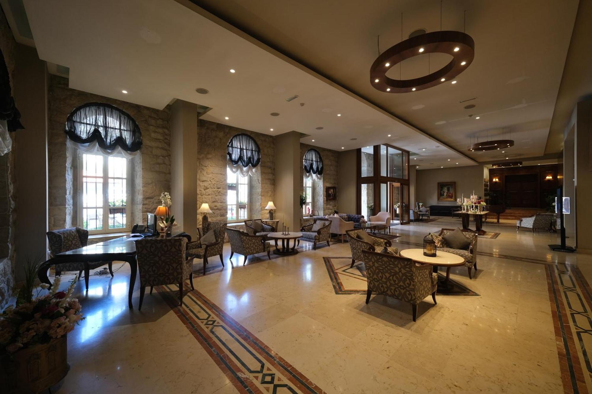 Grand Kadri Hotel - History Marked By Cristal Lebanon Zahlé Exterior foto