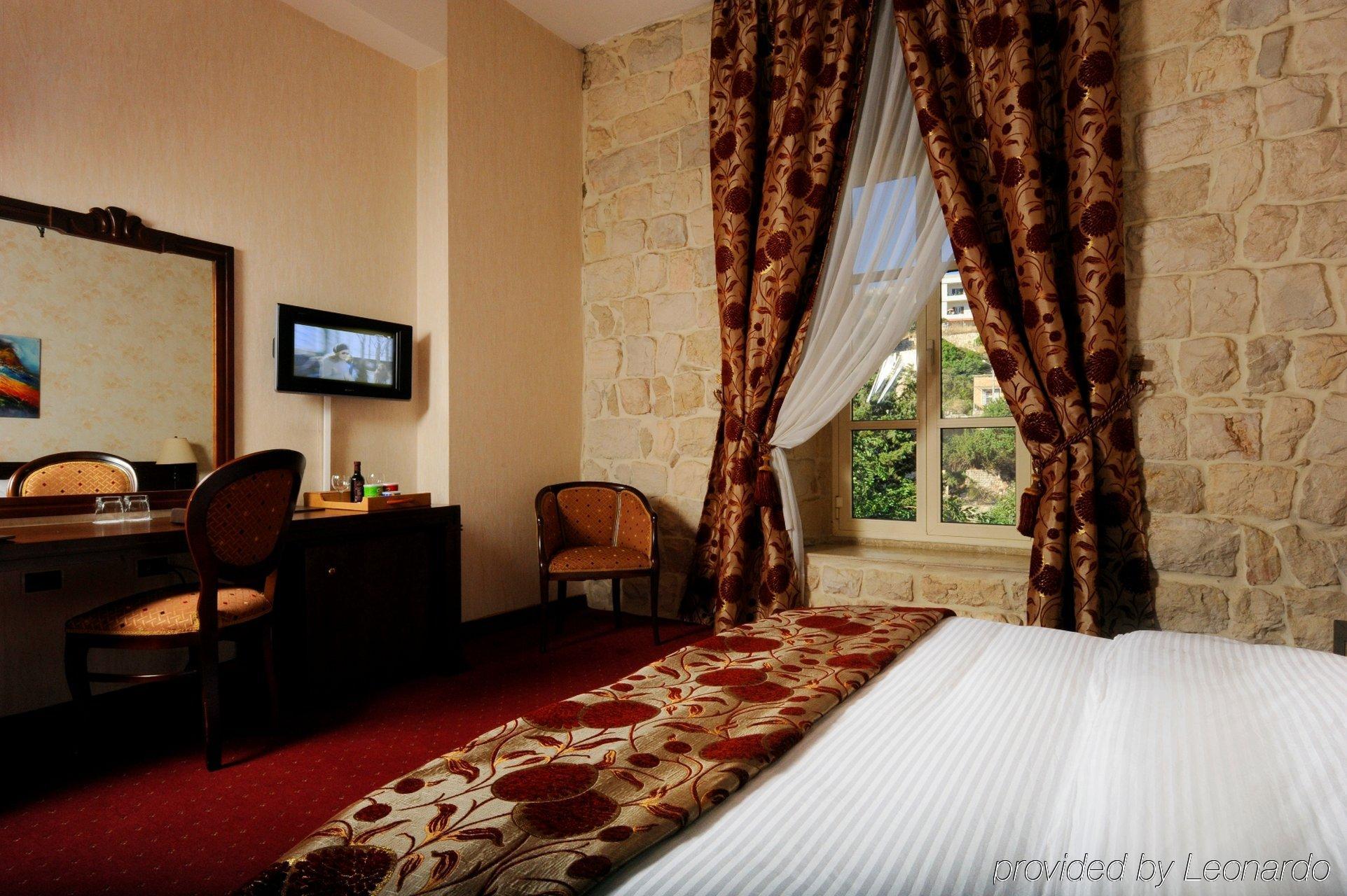 Grand Kadri Hotel - History Marked By Cristal Lebanon Zahlé Habitación foto